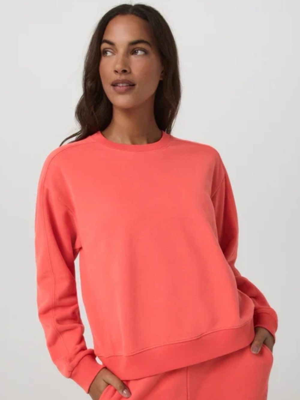 Vuori Sedona Seams Crew in Bright Coral, Size XS
